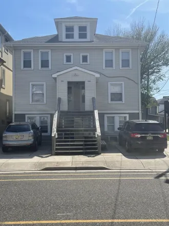 Buy this 4 bed townhouse on 118 East Spencer Avenue in Wildwood, NJ 08260