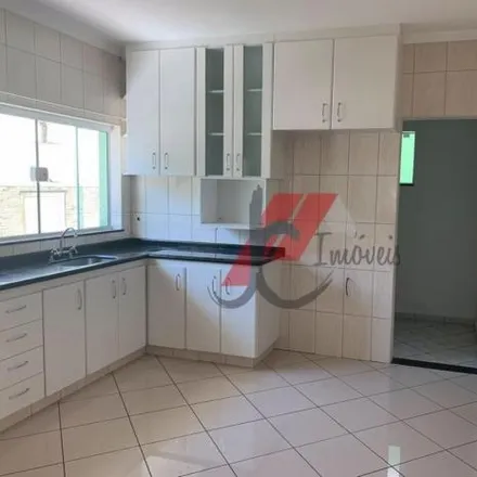 Buy this 4 bed house on Rua 9 de Julho 13 in Centro, Vinhedo - SP