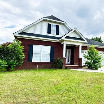 Buy this 3 bed house on 137 Erie Drive in Dothan, AL 36301