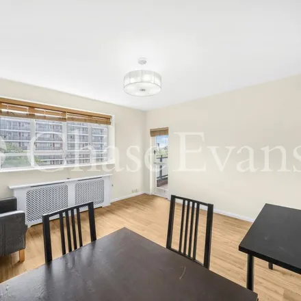 Rent this 3 bed apartment on Churchill Gardens Road in London, SW1V 3AQ