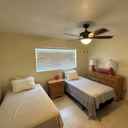 Rent this 2 bed condo on Indialantic
