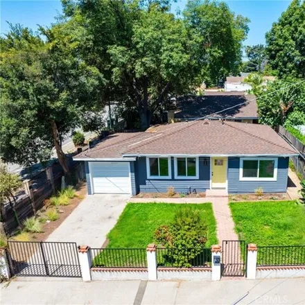 Image 3 - 409 Linda Rosa Ave, Pasadena, California, 91107 - House for sale