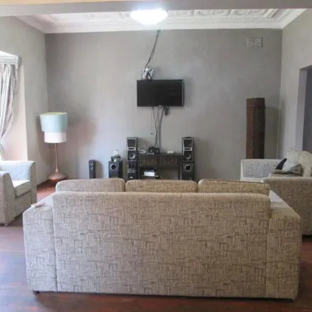 Image 2 - Buxton Avenue, Ekurhuleni Ward 74, Brakpan, 1541, South Africa - Apartment for rent