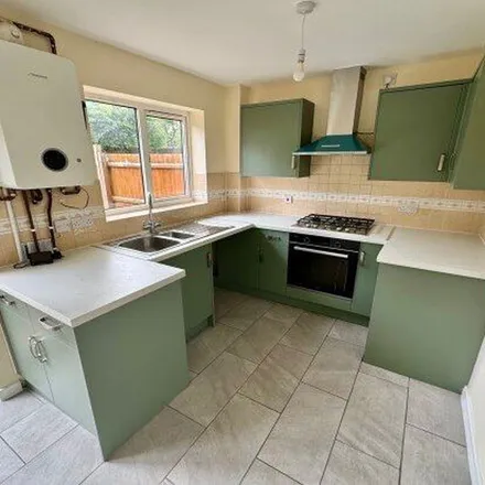 Rent this 3 bed apartment on Long Nuke Road in Bartley Green, B31 1DT