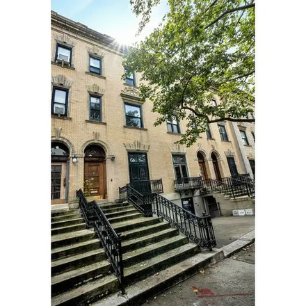 Rent this 5 bed townhouse on 208 West 139th Street in New York, NY 10030