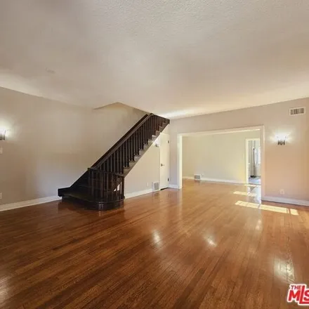 Image 4 - 4841 Elmwood Ave, Los Angeles, California, 90004 - Townhouse for rent