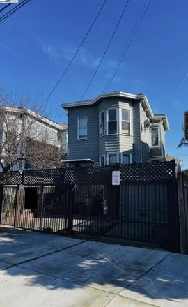 Image 4 - 728 Peralta Street, Oakland, CA 94626, USA - House for sale