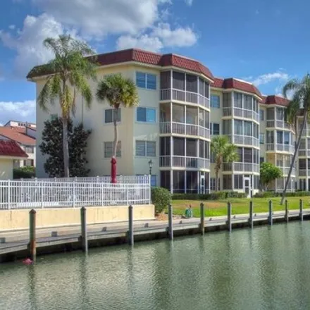 Image 7 - 1324 North Portofino Drive, Siesta Key, FL 34242, USA - Condo for rent