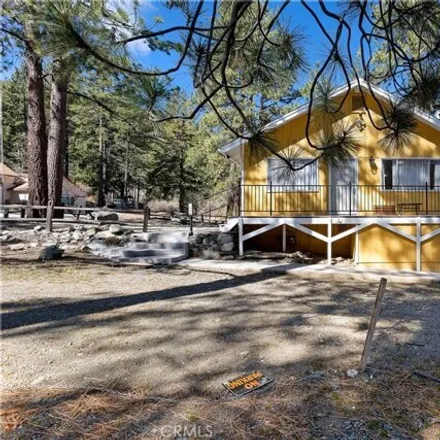 Image 1 - 988 Lark Road, Wrightwood, CA 92397, USA - House for sale
