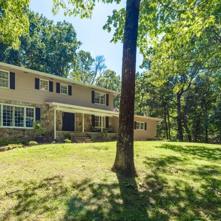 Buy this 5 bed house on 903 Glamis Circle in Signal Mountain, Hamilton County