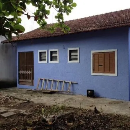 Buy this 2 bed house on Rua Amazonas in Barra de São João, Região Geográfica Intermediária de Macaé-Rio das Ostras-Cabo Frio - RJ