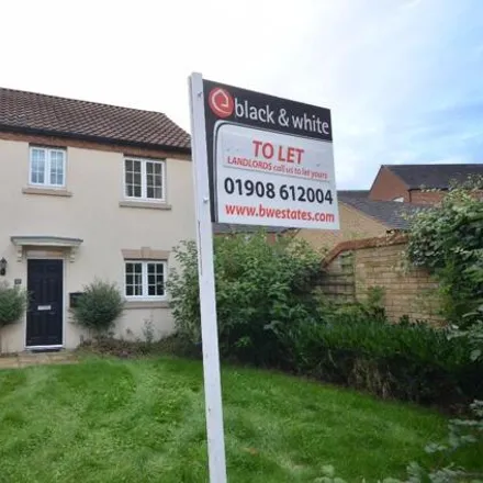 Rent this 3 bed house on unnamed road in Milton Keynes, MK4 4GS