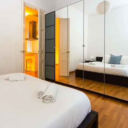 Image 3 - Carrer del Consell de Cent, 97, 08001 Barcelona, Spain - Apartment for rent