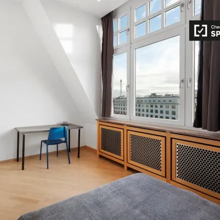 Rent this 13 bed room on Reichsstraße 106 in 14052 Berlin, Germany
