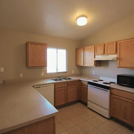 Image 5 - 13248 South Durango Road, Arizona City, Pinal County, AZ 85123, USA - Apartment for rent