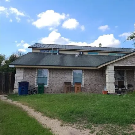 Buy this 7 bed house on 2901 Dresden Cv in Austin, Texas