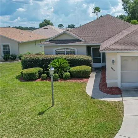 Buy this 2 bed house on 3644 East Eagle Cove Court in Citrus County, FL 34442