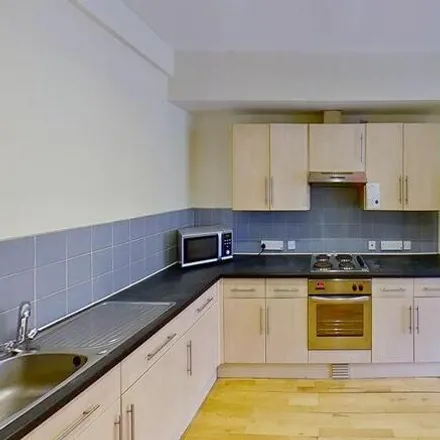 Rent this 6 bed room on Bright's Laundrette in 150 Mansfield Road, Nottingham