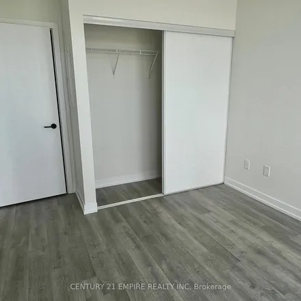 Image 6 - 2306 St. Clair Avenue West, Old Toronto, ON, Canada - Apartment for rent