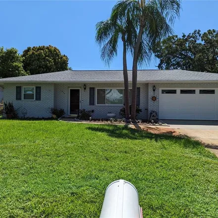 Rent this 2 bed house on 1273 Hermitage Avenue in Clearwater, FL 33764