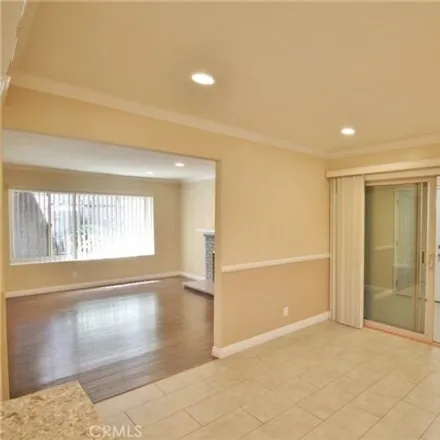 Image 9 - Olive Avenue, Alhambra, CA 91801, USA - Apartment for rent