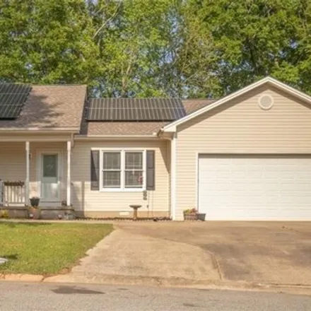Buy this 3 bed house on 1199 Harper Court in Madison, GA 30650