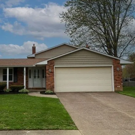 Buy this 4 bed house on 6240 Lakewood Court in Mentor, OH 44060