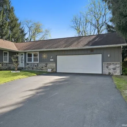 Image 1 - 1221 Wellington Drive, Kosciusko County, IN 46582, USA - House for sale