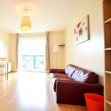 Rent this 2 bed apartment on 92-97 Admirals Court in Reading, RG1 6SS