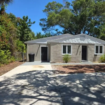 Buy this 5 bed house on 2571 17th Avenue South in Saint Petersburg, FL 33712