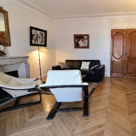 Image 8 - 11 Rue d'Arcole, 75004 Paris, France - Apartment for rent