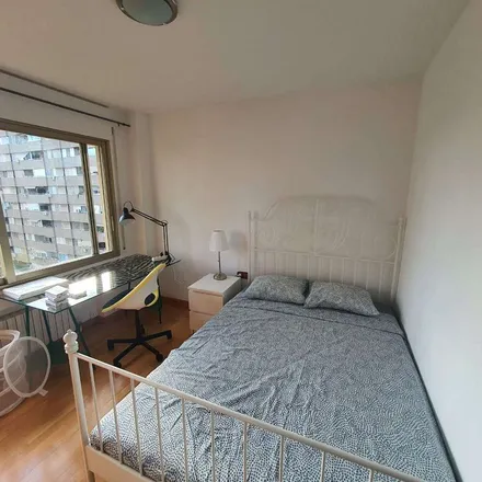 Image 5 - Travessera de les Corts, 41, 08028 Barcelona, Spain - Apartment for rent