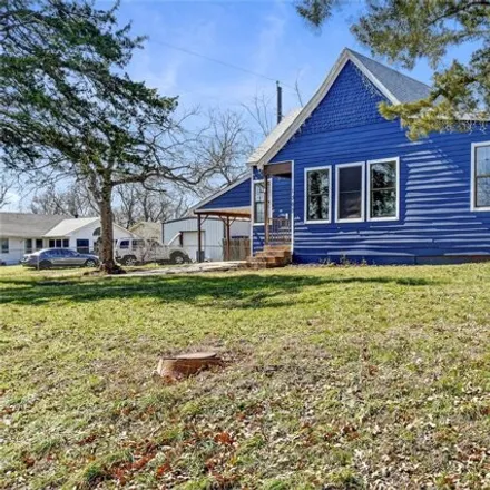 Rent this 3 bed house on 1339 South Scullin Avenue in Denison, TX 75020