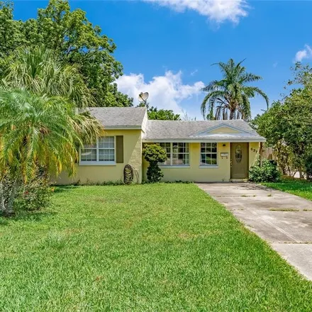 Rent this 2 bed house on 637 Clayton Street in Orlando, FL 32804
