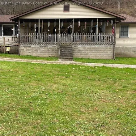Buy this 5 bed house on 142 Reston Lane in Boone County, WV 25169