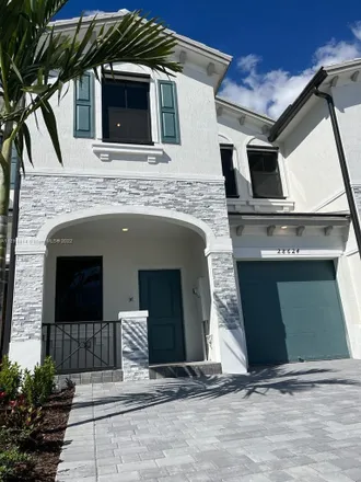 Rent this 3 bed townhouse on 13642 Southwest 314th Street in Homestead, FL 33033