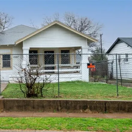 Image 7 - 1507 East Maddox Avenue, Fort Worth, TX 76104, USA - House for sale