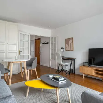 Image 2 - 68 Rue de la Faisanderie, 75116 Paris, France - Apartment for rent