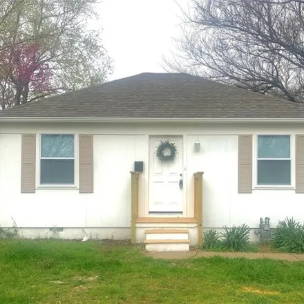 Buy this 3 bed house on 868 North New Haven Avenue in Tulsa, OK 74115