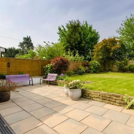 Image 1 - Friday Hill West, London, E4 6EW, United Kingdom - House for sale