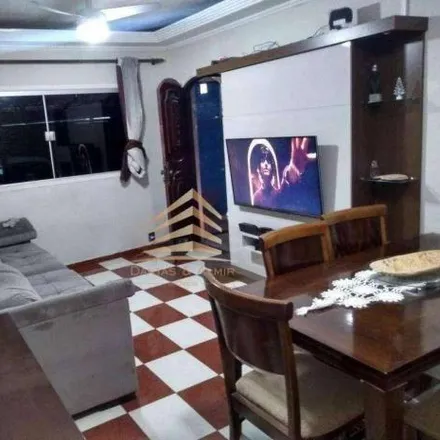 Buy this 3 bed house on Rua Belo Jardim in Vila Rio, Guarulhos - SP