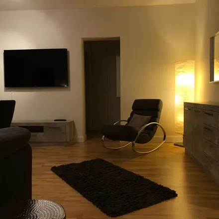 Rent this 2 bed apartment on Palmaille 35 in 22767 Hamburg, Germany