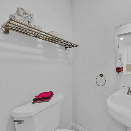 Image 3 - Hollywood, FL - Apartment for rent