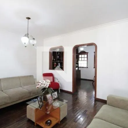 Rent this 4 bed house on Avenida Altamiro Avelino Soares in Pampulha, Belo Horizonte - MG