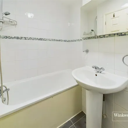 Image 1 - Ruthin Close, The Hyde, London, NW9 7RY, United Kingdom - Apartment for rent