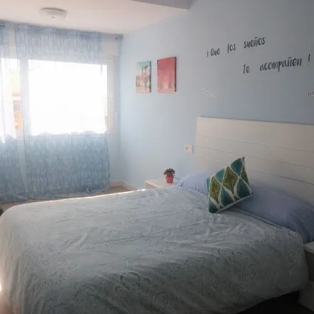 Rent this 1 bed apartment on Calderón de la Barca in 37, Carrer de Calderón de la Barca / Calle Calderón de la Barca