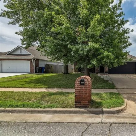 Image 2 - 2909 W Norman St, Broken Arrow, Oklahoma, 74012 - House for sale