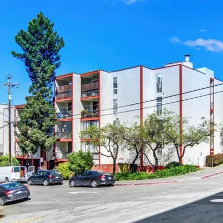 Buy this 1 bed condo on 250 Whitmore Street in Oakland, CA 94609