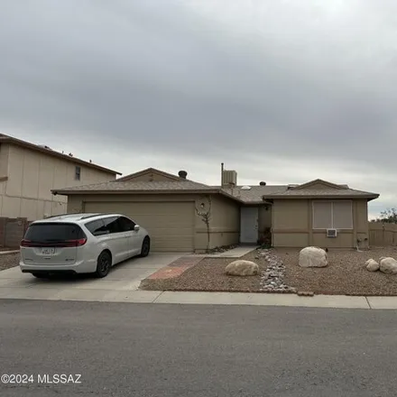 Buy this 3 bed house on 2662 North Moonbrook Road in Pima County, AZ 85741