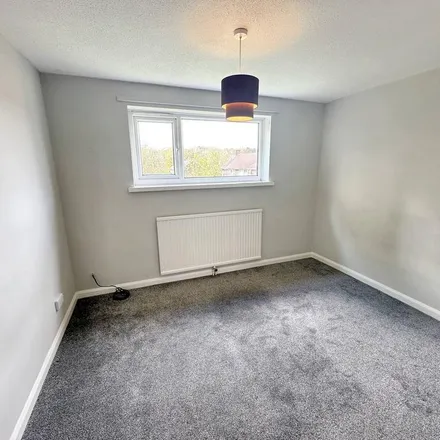 Image 9 - Beaconsfield Road, Rotherham, S60 3HB, United Kingdom - Apartment for rent